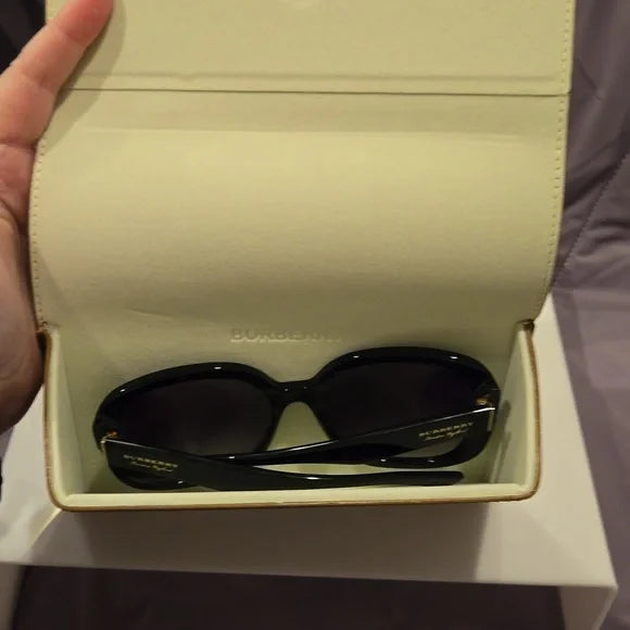 Burberry black frame sunglasses brand new in box