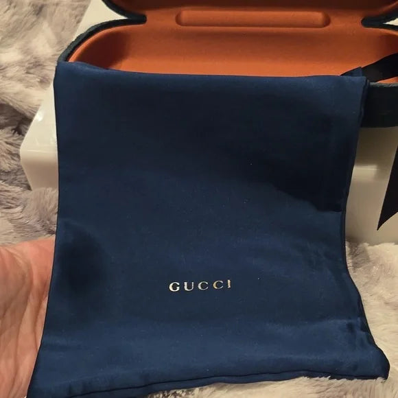 Gucci Black Oversize Sunglasses Brand New in Case