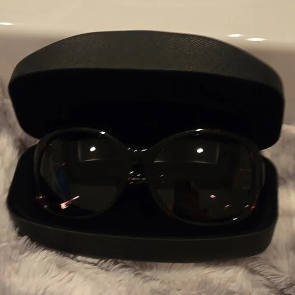 Salvatore Ferragamo Tortoise Shell Brown Gradient Sunglasses Brand New in Case