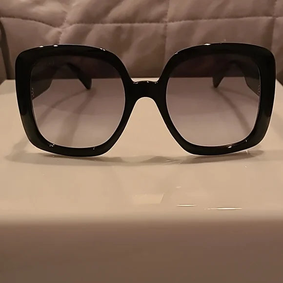 Gucci Sunglasses Black with navy red Gucci web arms brand new