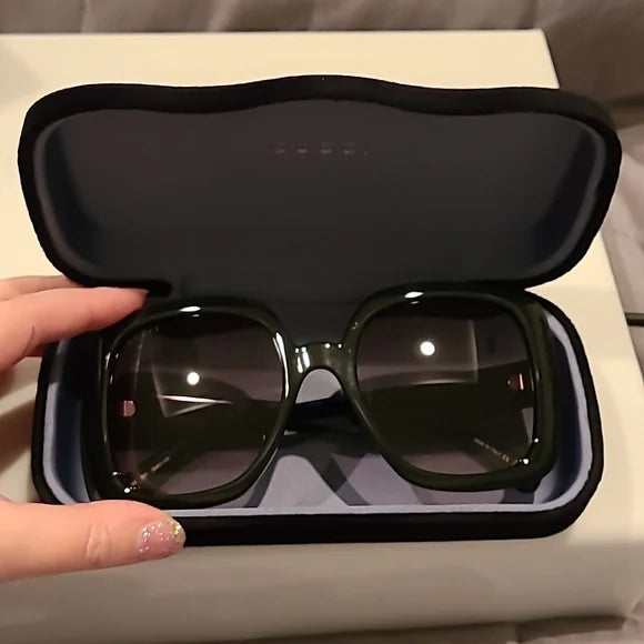 Gucci Sunglasses Black with navy red Gucci web arms brand new