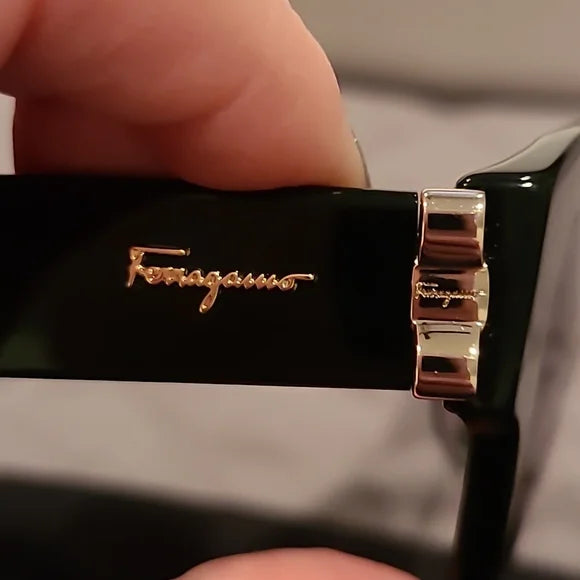 Ferragamo Bow Detail Black Sunglasses brand new
