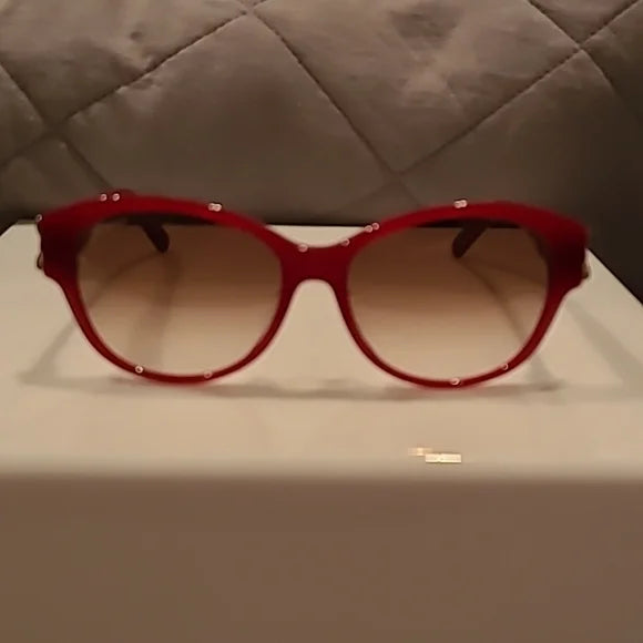 Ferragamo Bow Detail Opaline Wine Sunglasses brand new