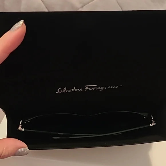 Ferragamo Sunglasses Cat Eye Dark Blue Very Lightweight brand new