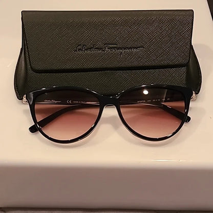 Ferragamo Sunglasses Cat Eye Dark Blue Very Lightweight brand new