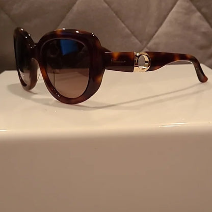 Ferragamo Sunglasses Cat Eye Tortoise Brown Gradient brand new