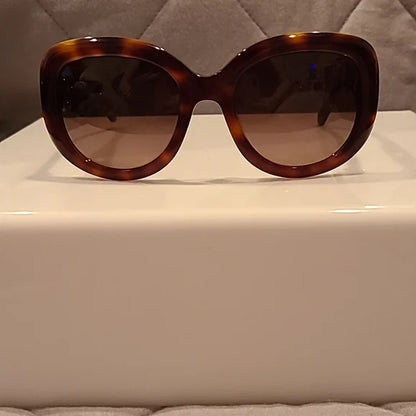 Ferragamo Sunglasses Cat Eye Tortoise Brown Gradient brand new