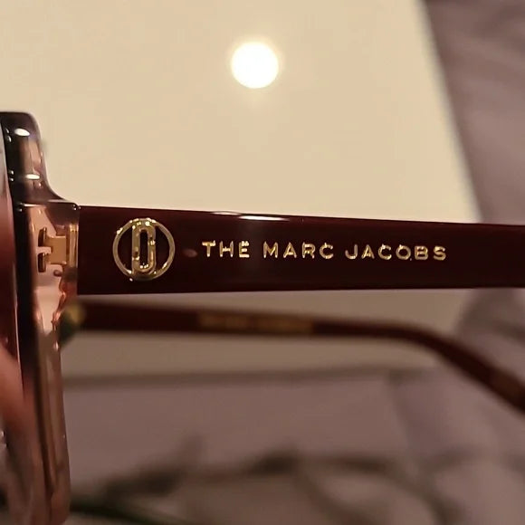 Marc Jacobs Havana Burgundy Sunglasses brand new in box