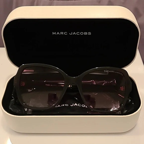 Marc Jacobs Gray Burgundy Cat Eye Sunglasses brand new in the box