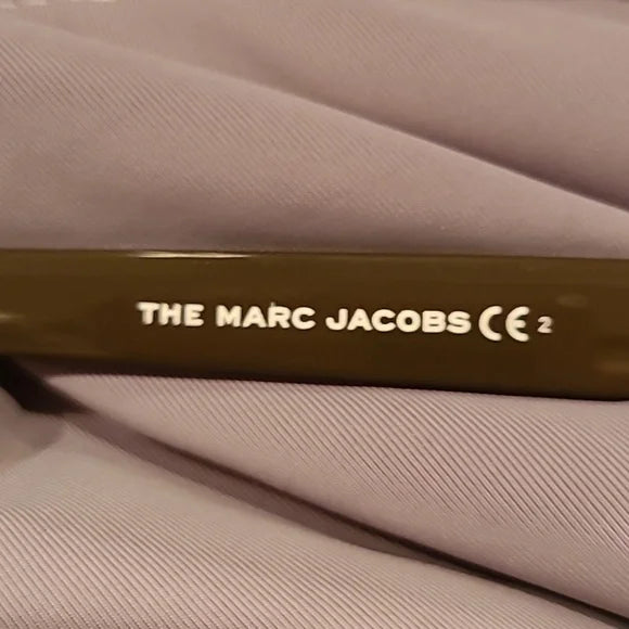 Marc Jacobs Green Cat Eye Sunglasses brand new in the box