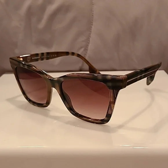 Burberry Check Brown Cat Eye Sunglasses brand new in the box