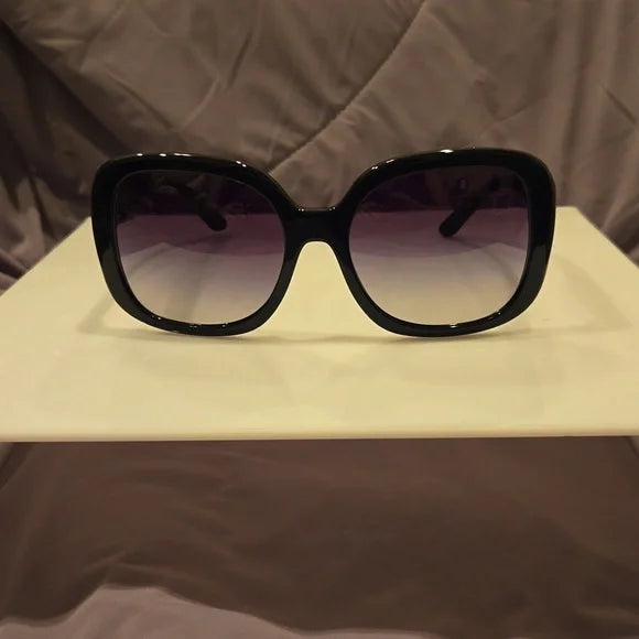 Burberry black frame sunglasses brand new in box