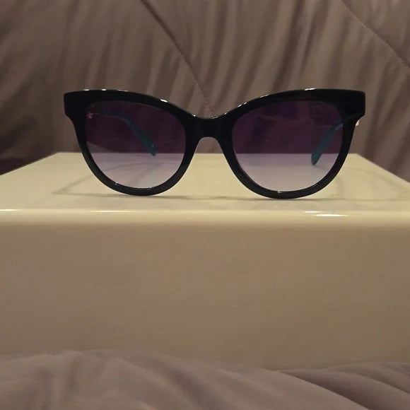 Emilio Pucci Sunglasses women's cat eye brand new