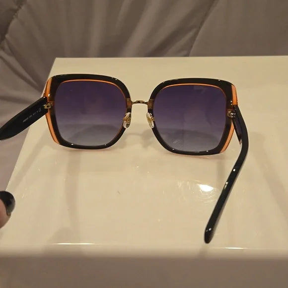 Kate Spade Sunglasses Pink and Black Kimber Brand new in case
