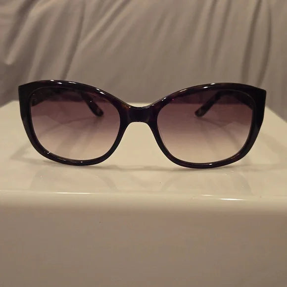 Liz Claiborne Dark Havana Sunglasses brand new in case