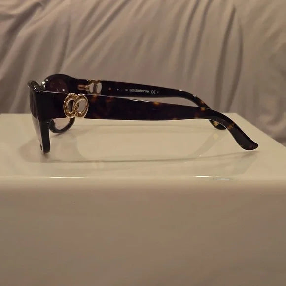 Liz Claiborne Dark Havana Sunglasses brand new in case