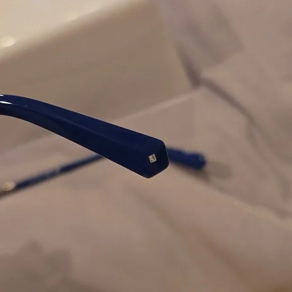 Swarovski Shiny Blue Cat Eye Sunglasses brand new in case