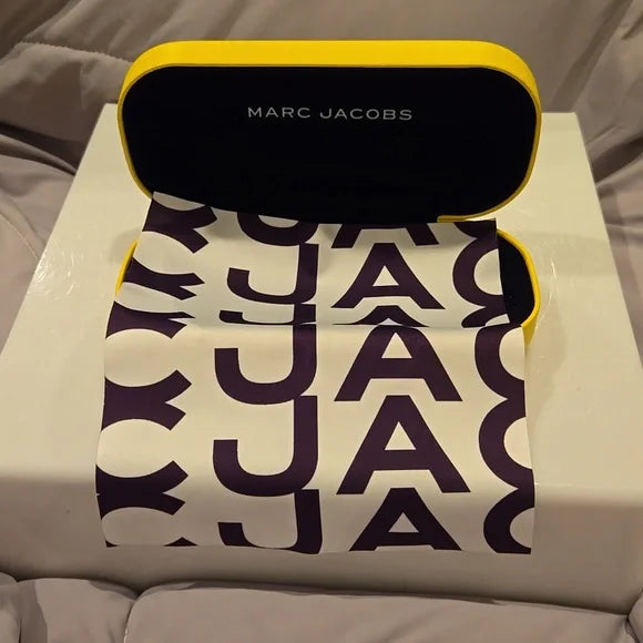 Marc Jacobs Cat Eye Red Sunglasses Brand New with Case