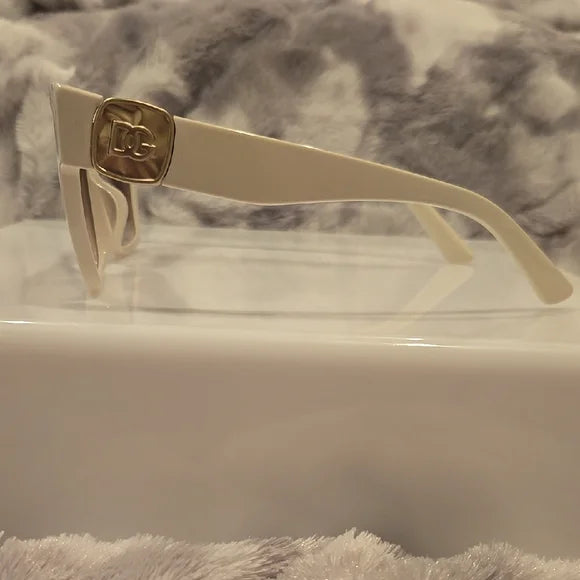 Dolce & Gabbana Cream Oversized Cat-Eye Sunglasses Brand New In Box