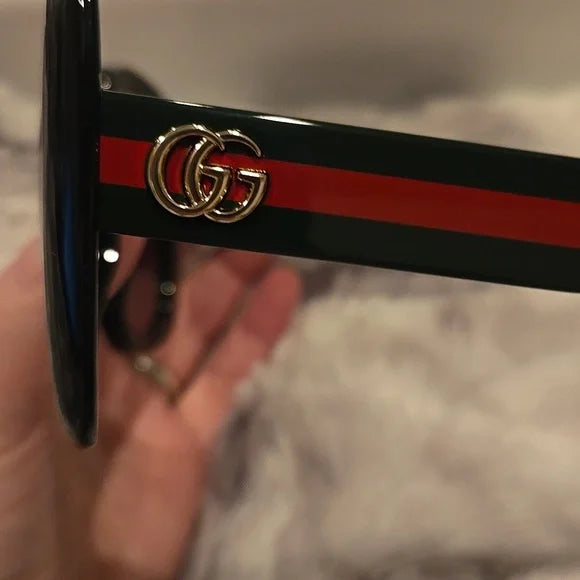 Gucci Black Oversize Sunglasses Brand New in Case