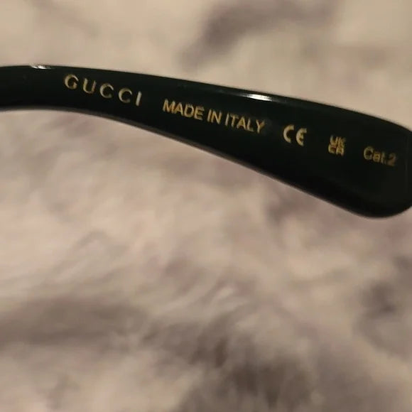 Gucci Black Oversize Sunglasses Brand New in Case