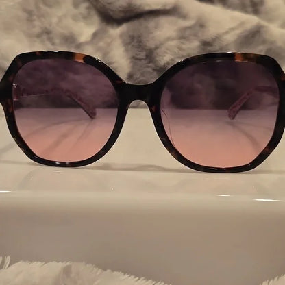 Kate Spade Tortoise Shell Lourdes Sunglasses Brand New in Case