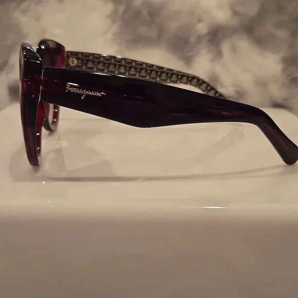 Salvatore Ferragamo Red Cat-Eye Sunglasses Brand New In Box