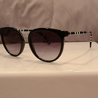 Burberry Black and White lightweight Sunglasses brand new in the box