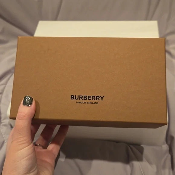 Burberry Checkered Brown Cat Eye Sunglasses brand new in box