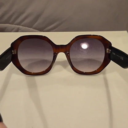 Fendi Tortoise Gray Gradient Brand New Sunglasses with Box