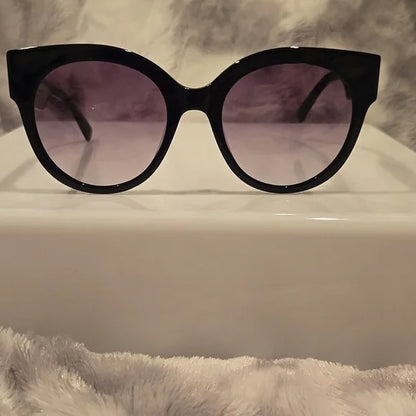 Longchamp Paris Black Oversized Sunglasses Brand New in Case