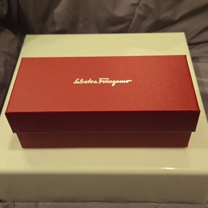 Ferragamo marble gray cat eye Sunglasses brand new in box