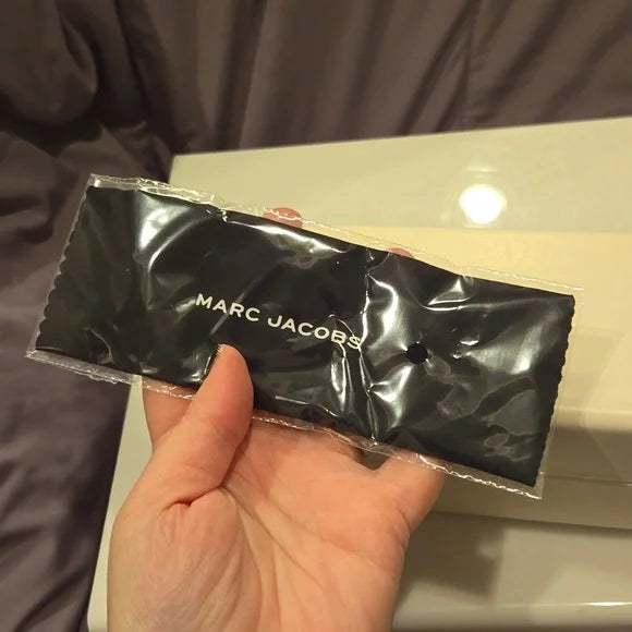 Marc Jacobs oval black Sunglasses brand new in case