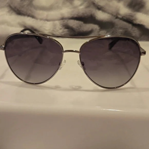 Banana Republic Silver Aviator Sunglasses Brand New In Case