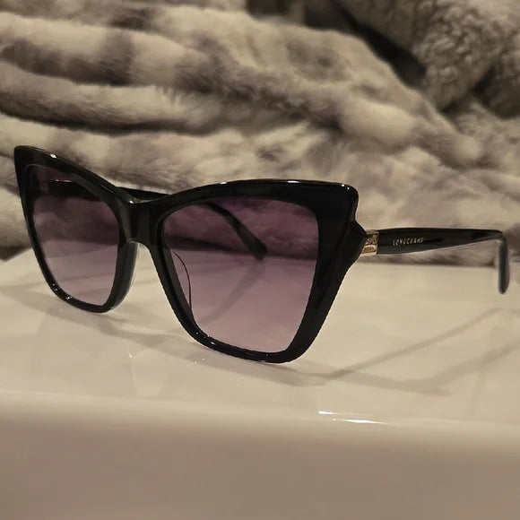 Longchamp Paris Black Sunglasses Brand New in Case