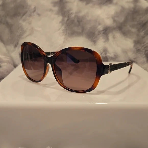 Salvatore Ferragamo Tortoise Shell Brown Gradient Sunglasses Brand New in Case